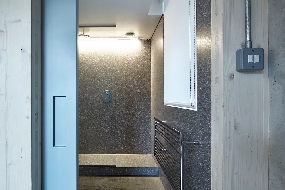 Construction of a new single dwelling designed to Passivhaus standards.

The project incorporates high levels of insulation, airtight construction and controlled ventilation, delivering a low-energy, high-performance residential building.