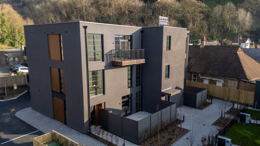 External works to the 8 apartments at Block A, including façade finishes, balconies and associated external detailing.The development achieves EPC A rating and incorporates solar panels, underfloor heating and a centralised ventilation and heating system (ModulAir).