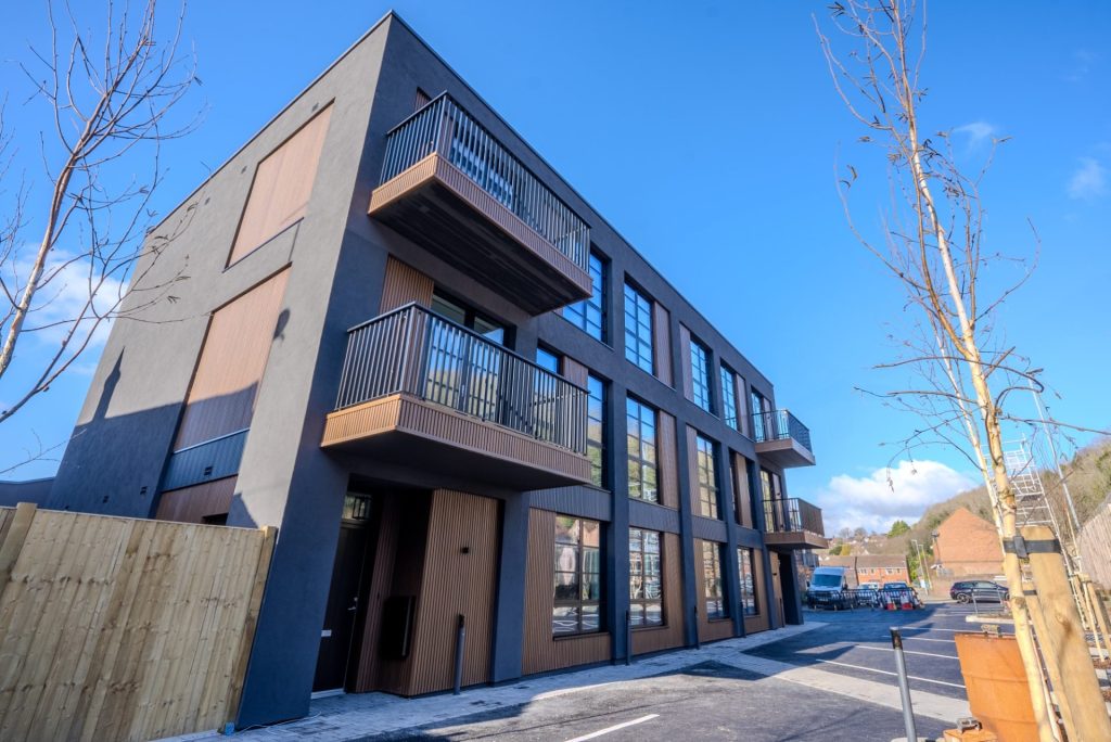 External works to the 8 apartments at Block A, including façade finishes, balconies and associated external detailing.The development achieves EPC A rating and incorporates solar panels, underfloor heating and a centralised ventilation and heating system (ModulAir).